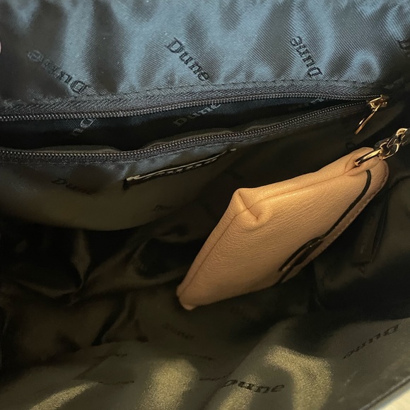 Dune London dusty rose color purse with removable Crossbody strap - Picture 3 of 14